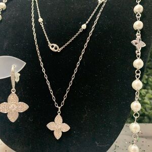 **FINAL $ DROP** “VERA” Elite Sparkle Box Nov2025 AND the “SIMONE” necklace.
